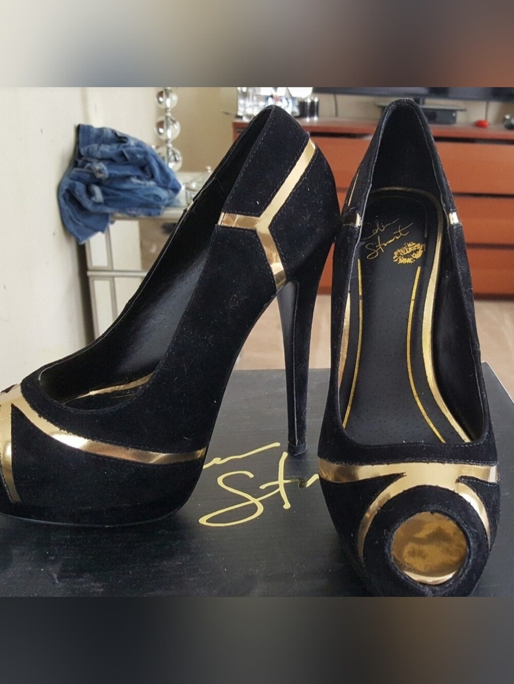 Colin Stewart Peep Toe Heels